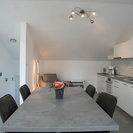 Vrtodusic Apartment *